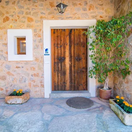 Es Garballo Villa
